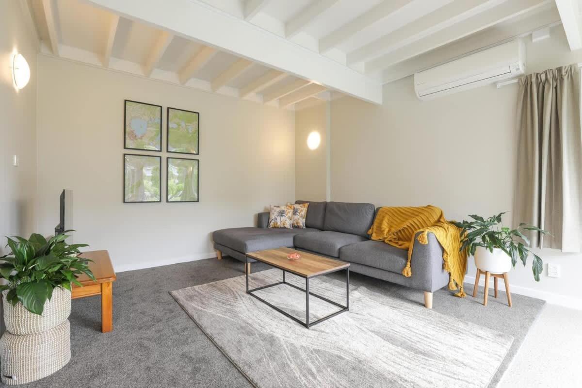 ロトルア Papawai Townhouse 11ヴィラ エクステリア 写真
